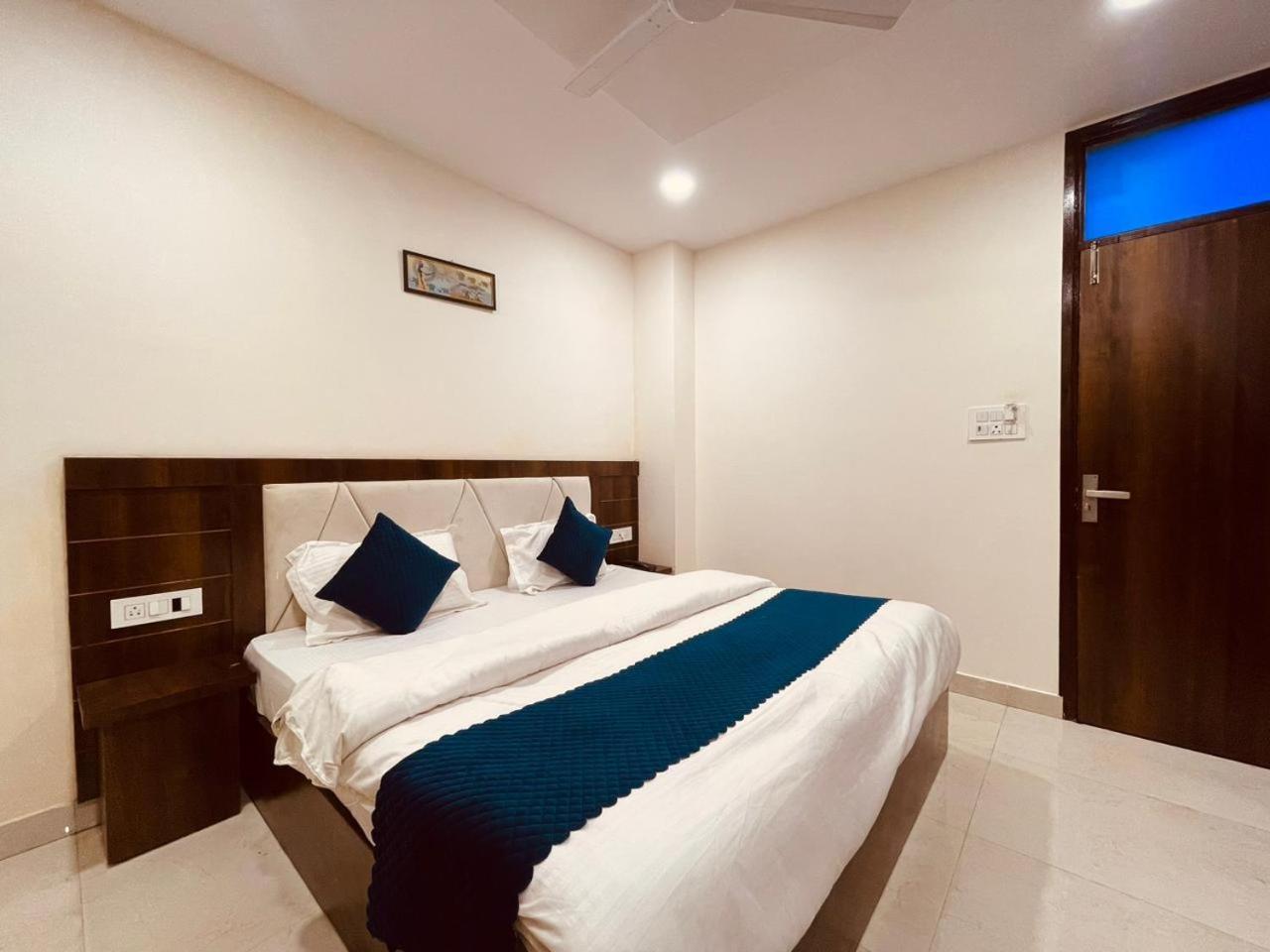 Wooibhotels The Divine Ganga Haridwar Exterior photo