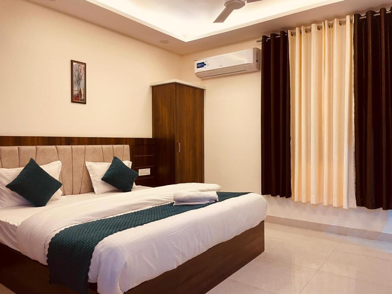 Wooibhotels The Divine Ganga Haridwar Exterior photo