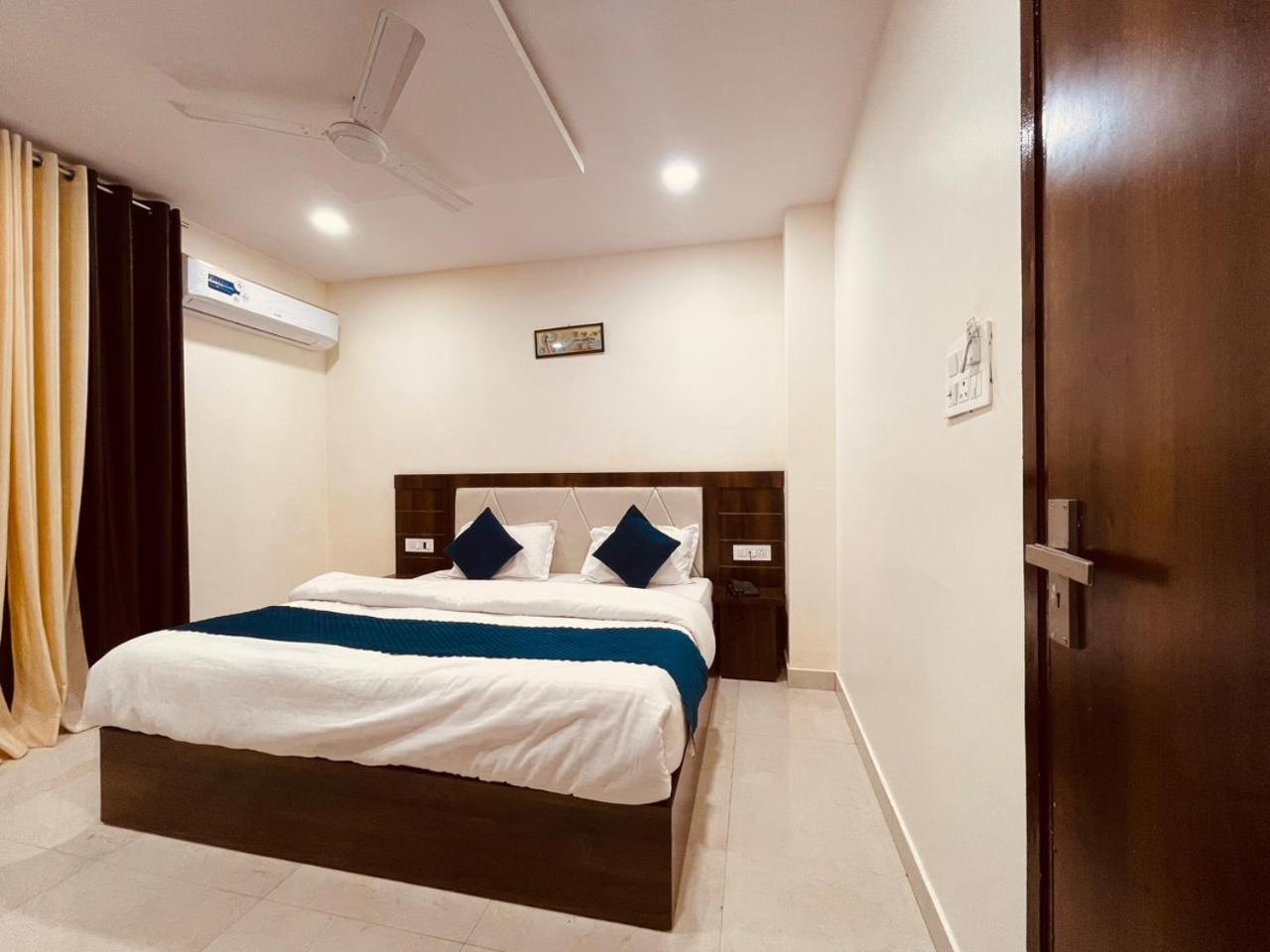 Wooibhotels The Divine Ganga Haridwar Exterior photo
